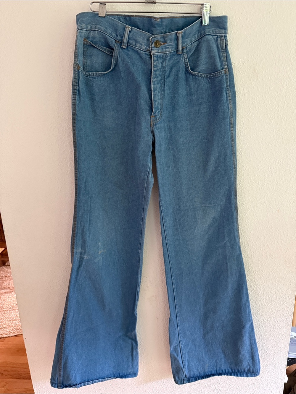 VINTAGE JEANS!
